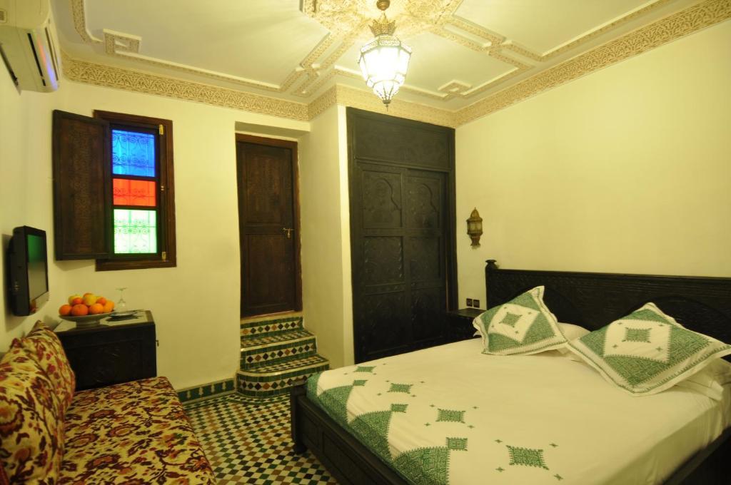 Riad Salam Fès Rom bilde